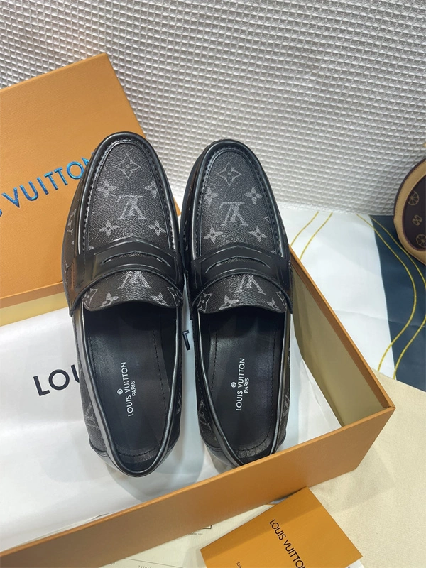 Lv Loafer UrbanChic 1930