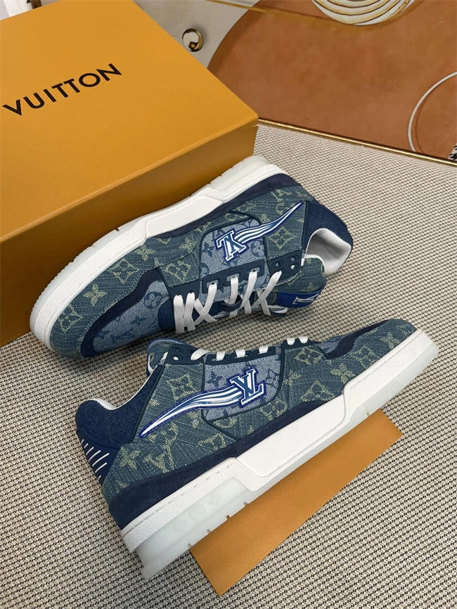 FashionForward Lv Trainer Sneaker 2106