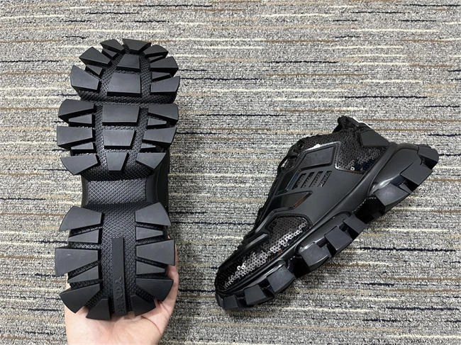 Prada Cloudbust Sneaker Stylish 3256