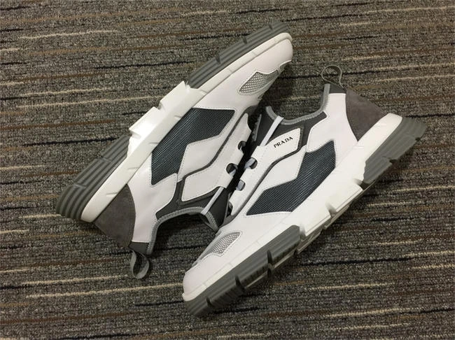 Prada Sneaker Soft 3380
