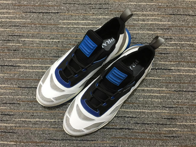 Prada Sneaker Snug 3379