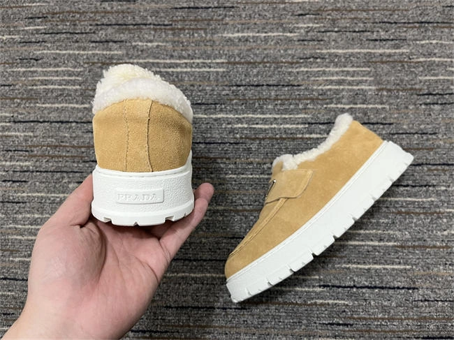 RelaxedFit Prada Sneaker Women 3391