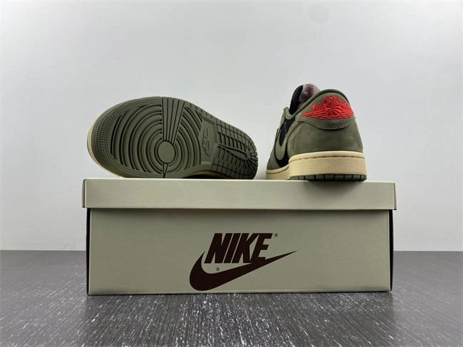 TS x AJ1 Travis Scott x Air Jordan 1 Low OG DM7866- Original 3575
